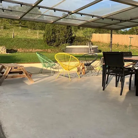 Hébergement de vacances Sous Le Verger, Maison Indépendante Bazegney