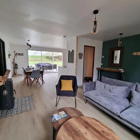 Sous Le Verger, Maison Indépendante Hébergement de vacances Bazegney